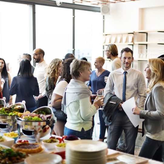 Group Ordering vs Buffet Catering: Pros and Cons